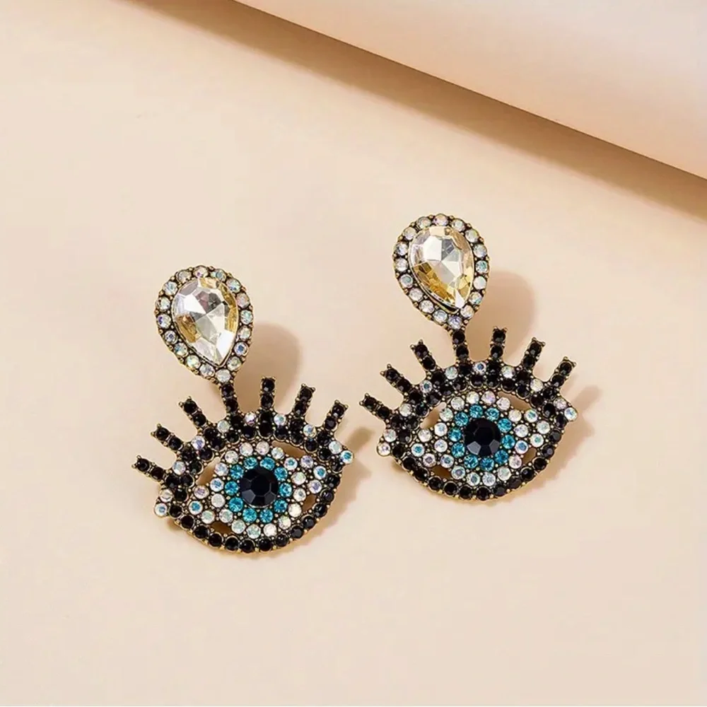 Eye Pattern Rhinestone Earrings - Picture 2 of 6